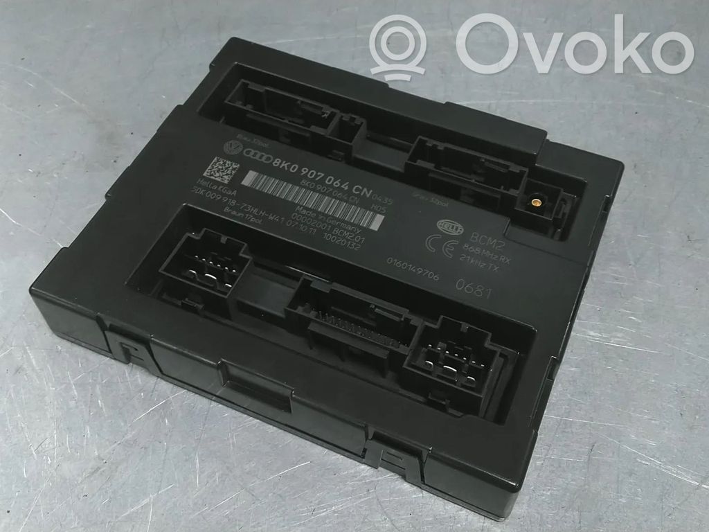 Audi A4 S4 B8 8K Katvealueen valvonnan ohjainlaite (BSM) 