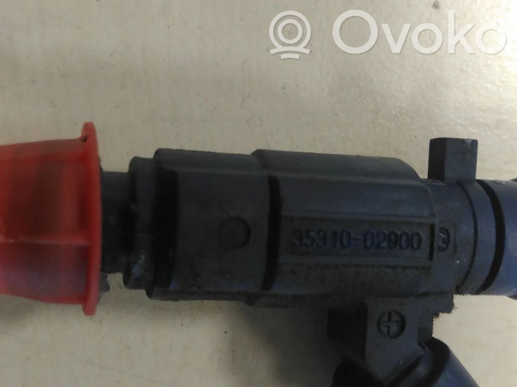 Hyundai i10 Fuel injector 