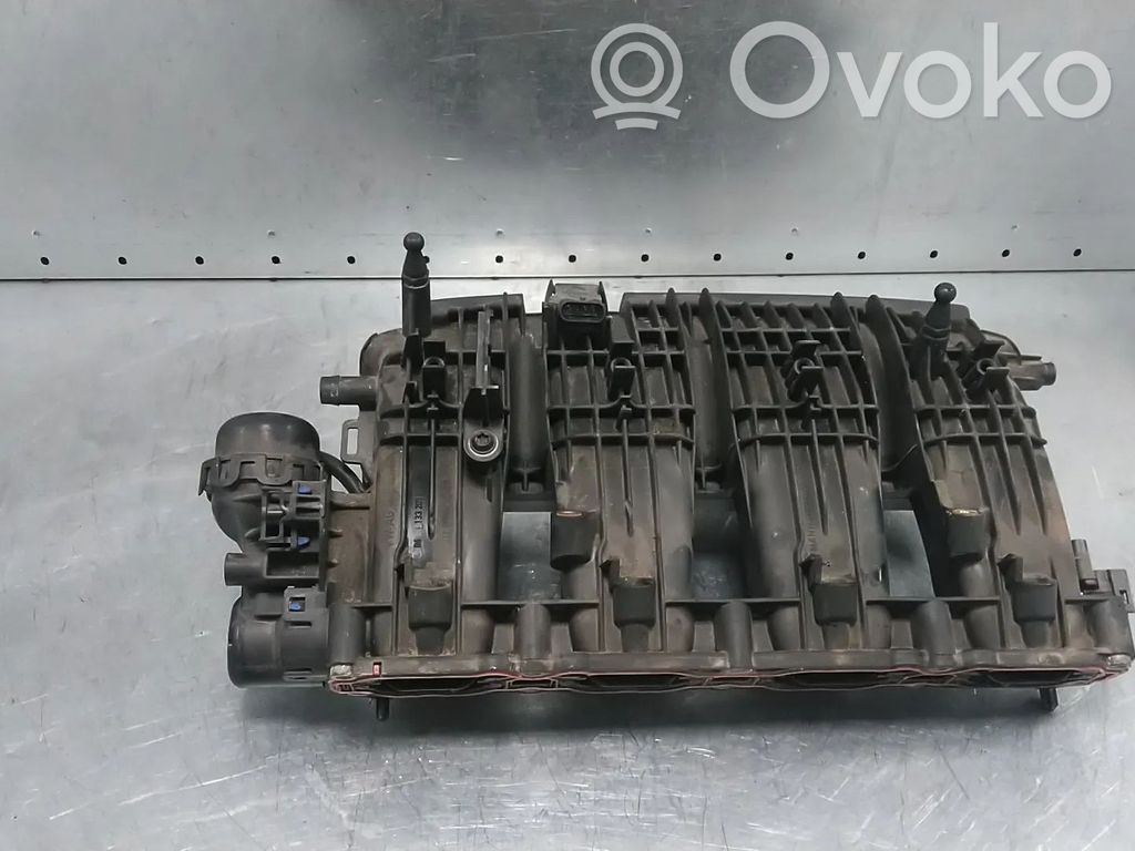 Volkswagen Polo VI Collettore di aspirazione