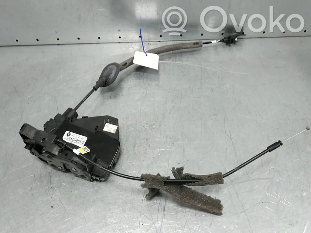 Renault Megane IV Takaoven lukko 
