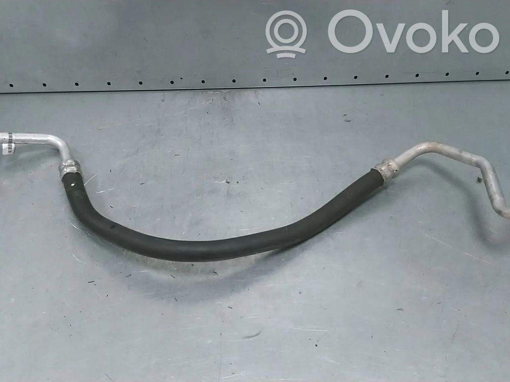 Ilmastointilaitteen putki (A/C)   924549656R