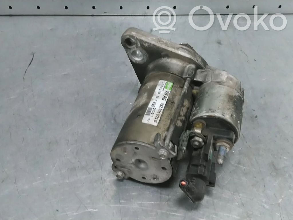 Volkswagen Golf VI Starter motor 