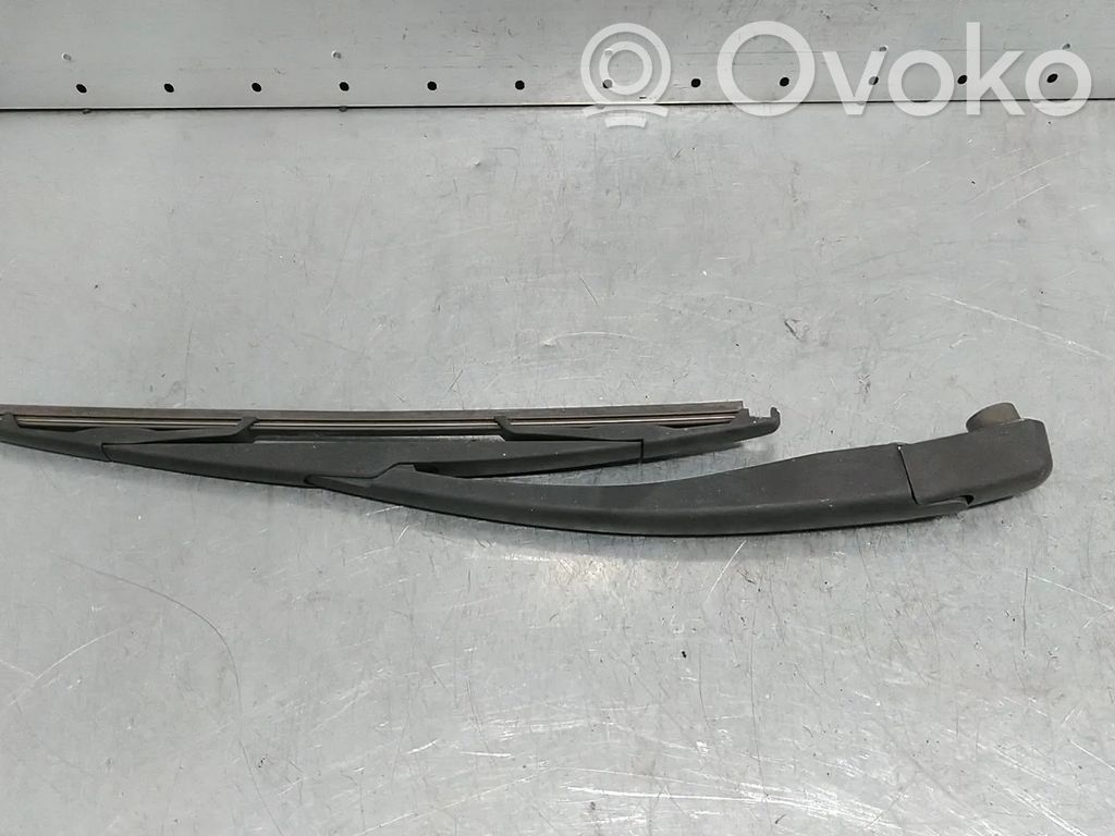 Opel Combo E Braccio della spazzola tergicristallo posteriore
