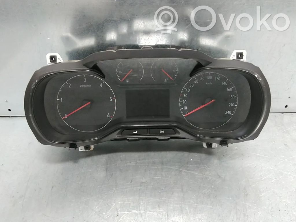 Opel Combo E Speedometer (instrument cluster) 