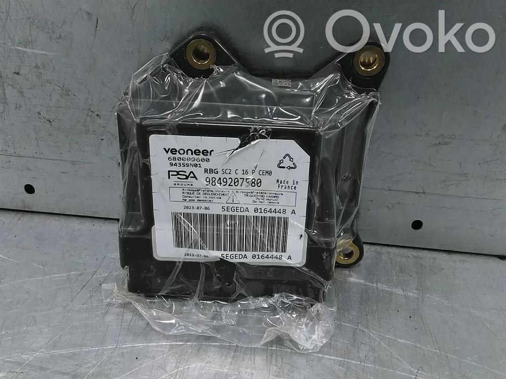 Opel Mokka B Airbag control unit/module 