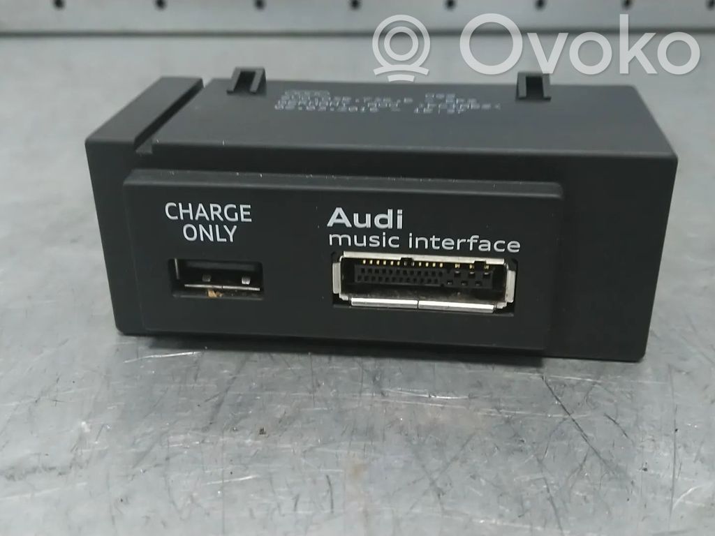 Audi A3 S3 8V Tornillo de la rueda de repuesto 