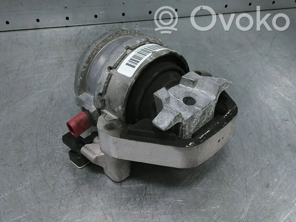Audi A7 S7 4G Engine mount bracket 