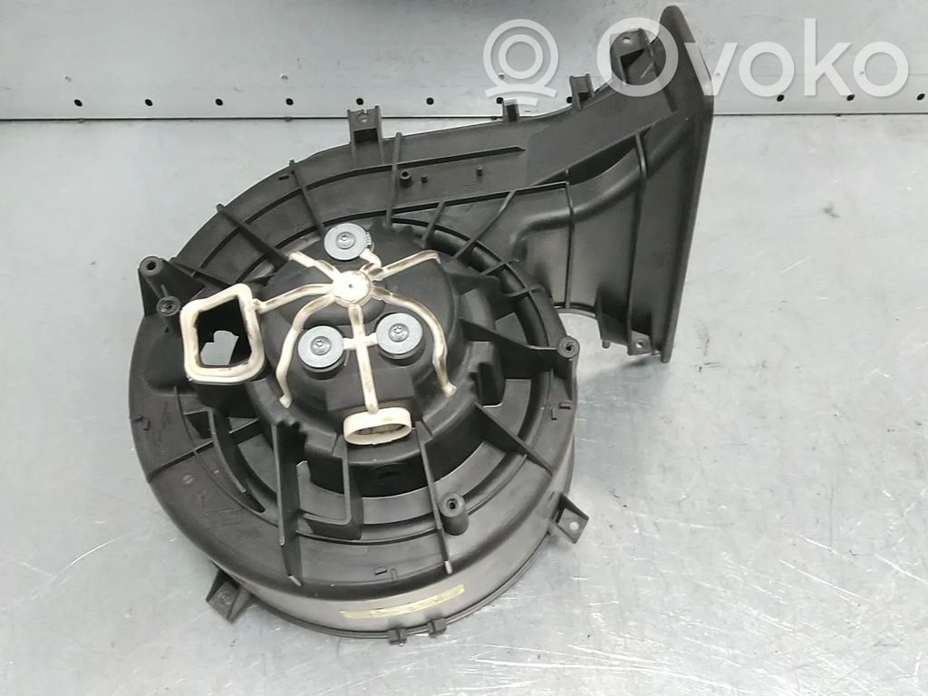 Opel Vectra C Pečiuko ventiliatoriaus reostatas (reustatas) 