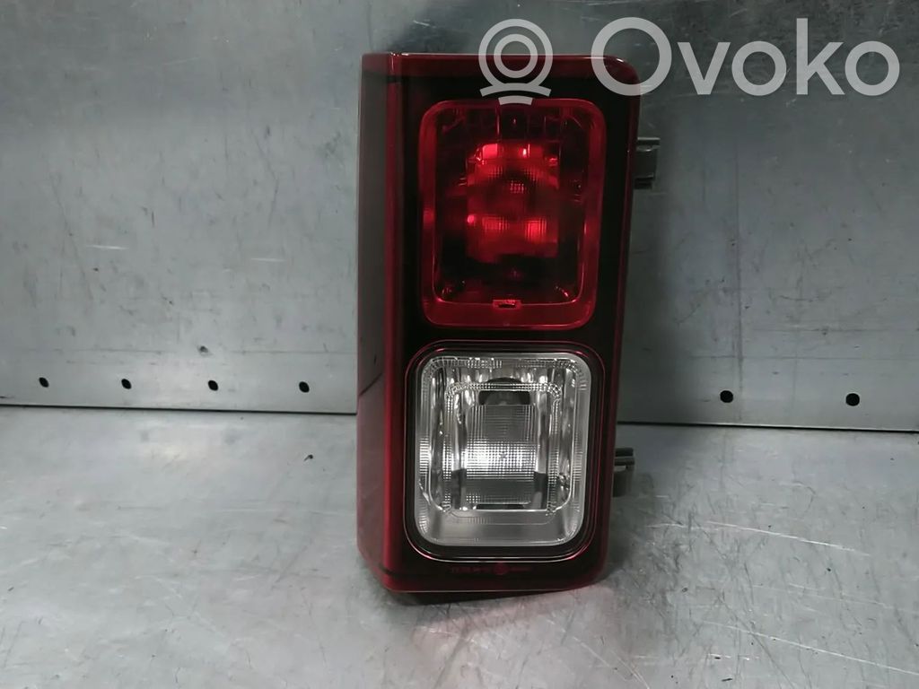 Opel Vivaro Reverse light 