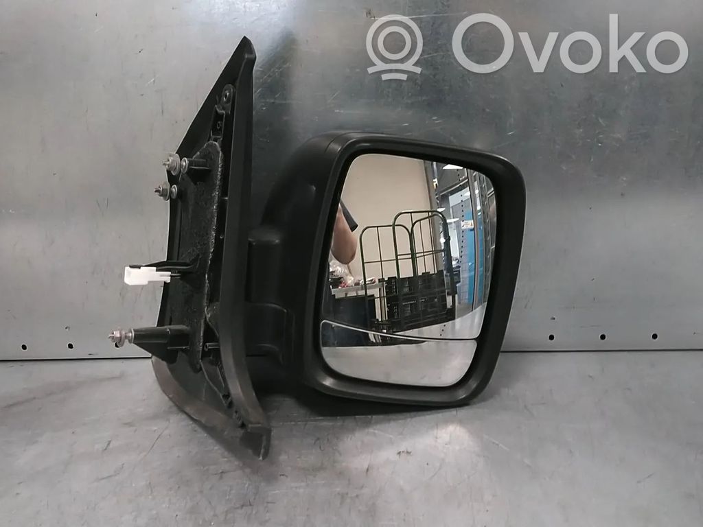 Opel Vivaro Elektryczne lusterko boczne drzwi przednich 