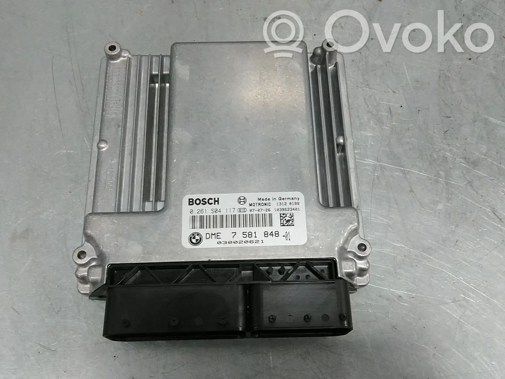 BMW 1 E81 E87 Engine control unit/module 