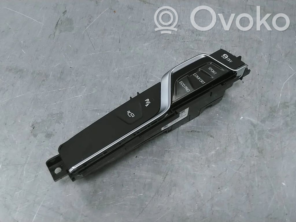 BMW 5 G30 G31 G38 Inne części wnętrza samochodu 