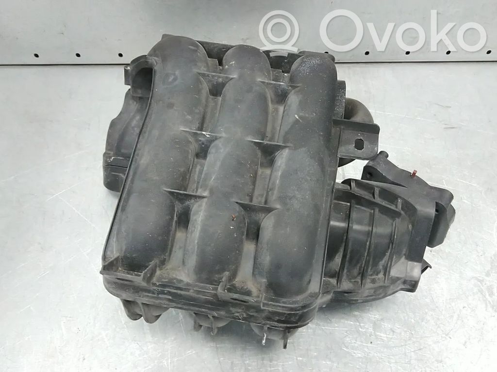 KIA Picanto Colector de admisión 