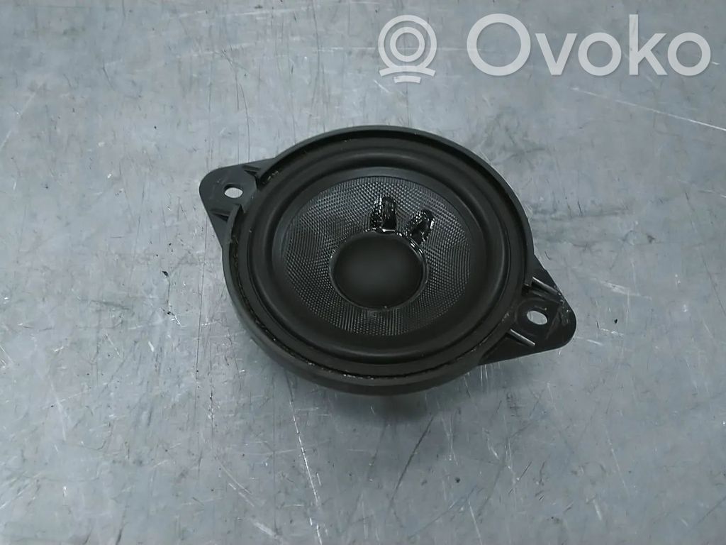 Audi A7 S7 4G Altavoz de la puerta delantera 