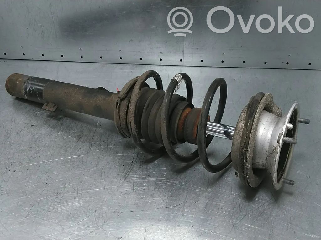 Stoßdämpfer vorne