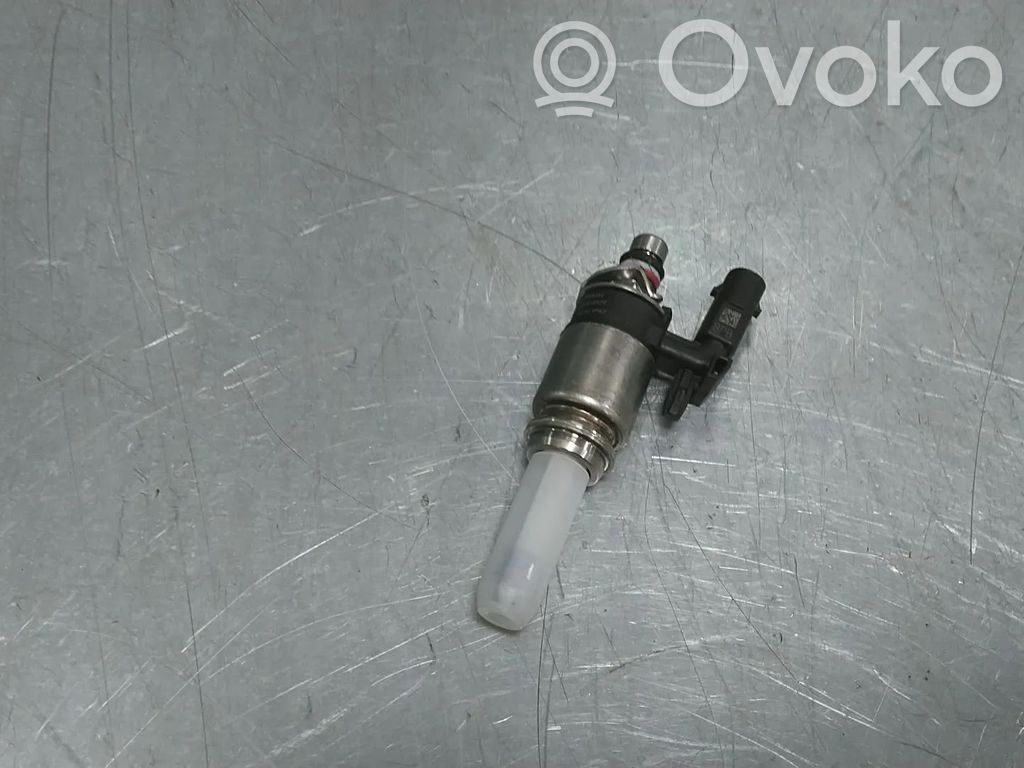 Audi A3 8Y Inyector de combustible 