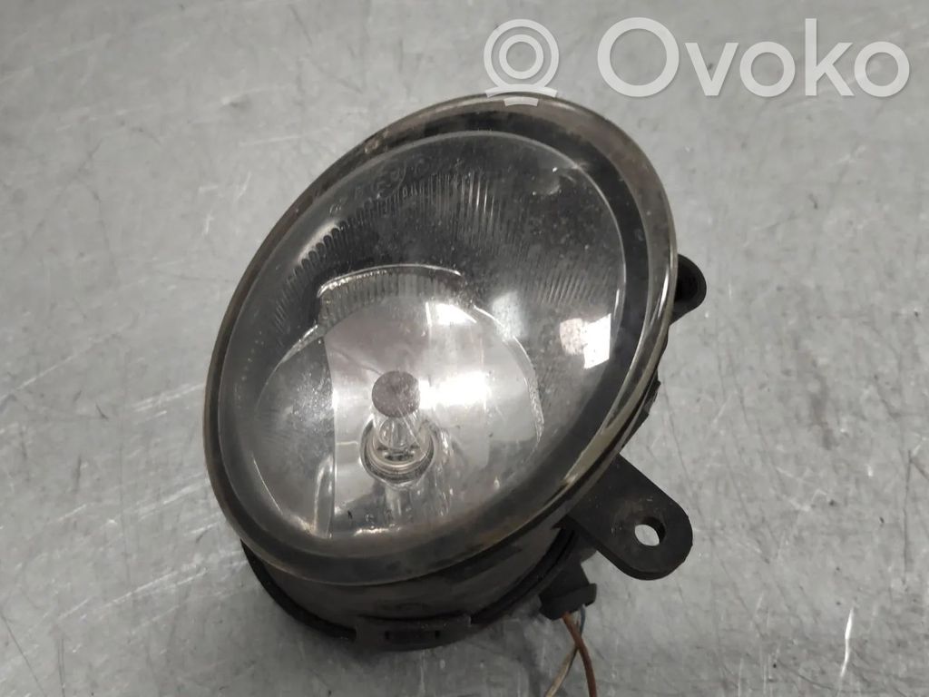 Etusumuvalo   4F0941700