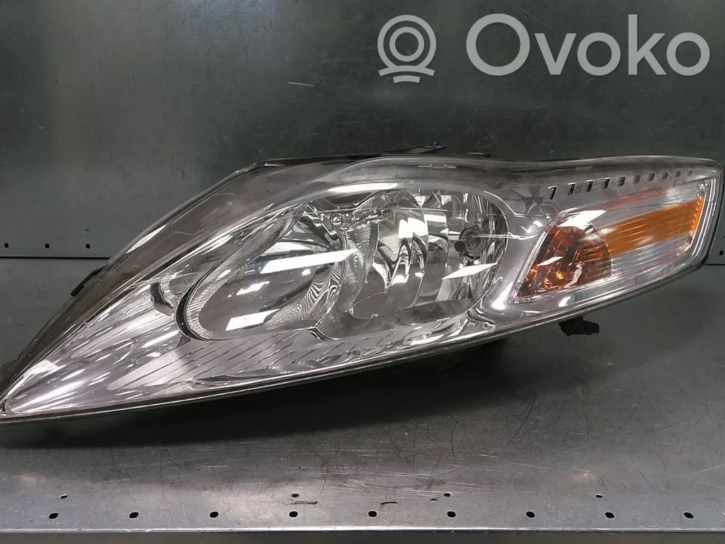 Ford Mondeo MK IV Lampa przednia 