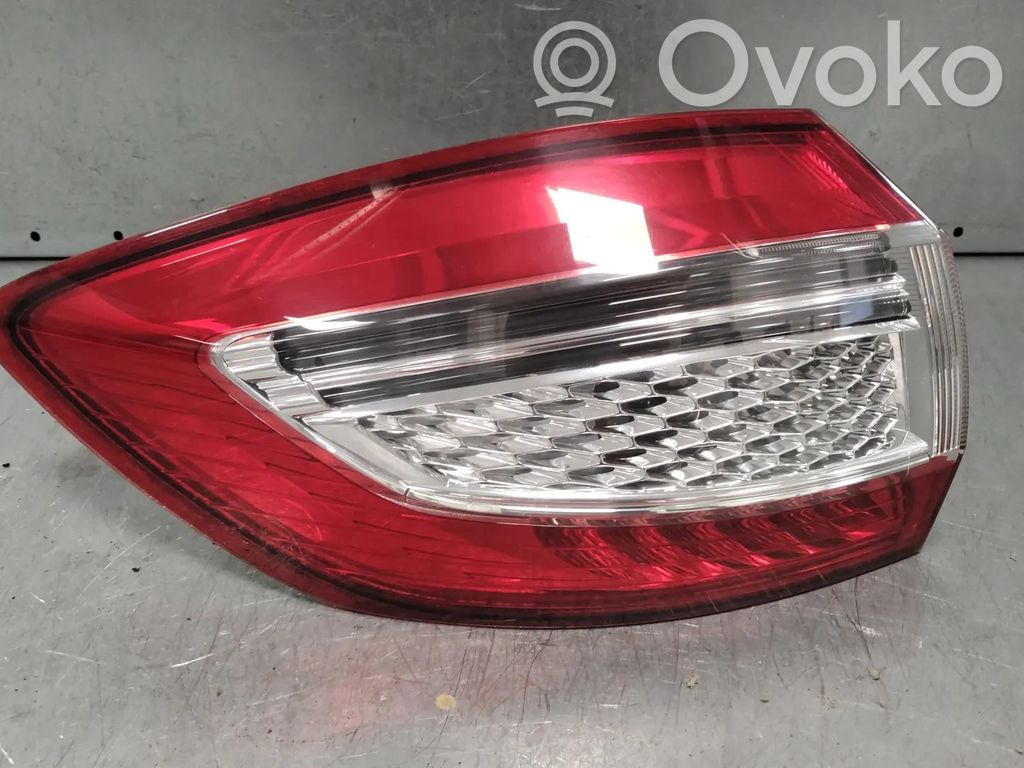 Ford Mondeo MK IV Lampa tylna 
