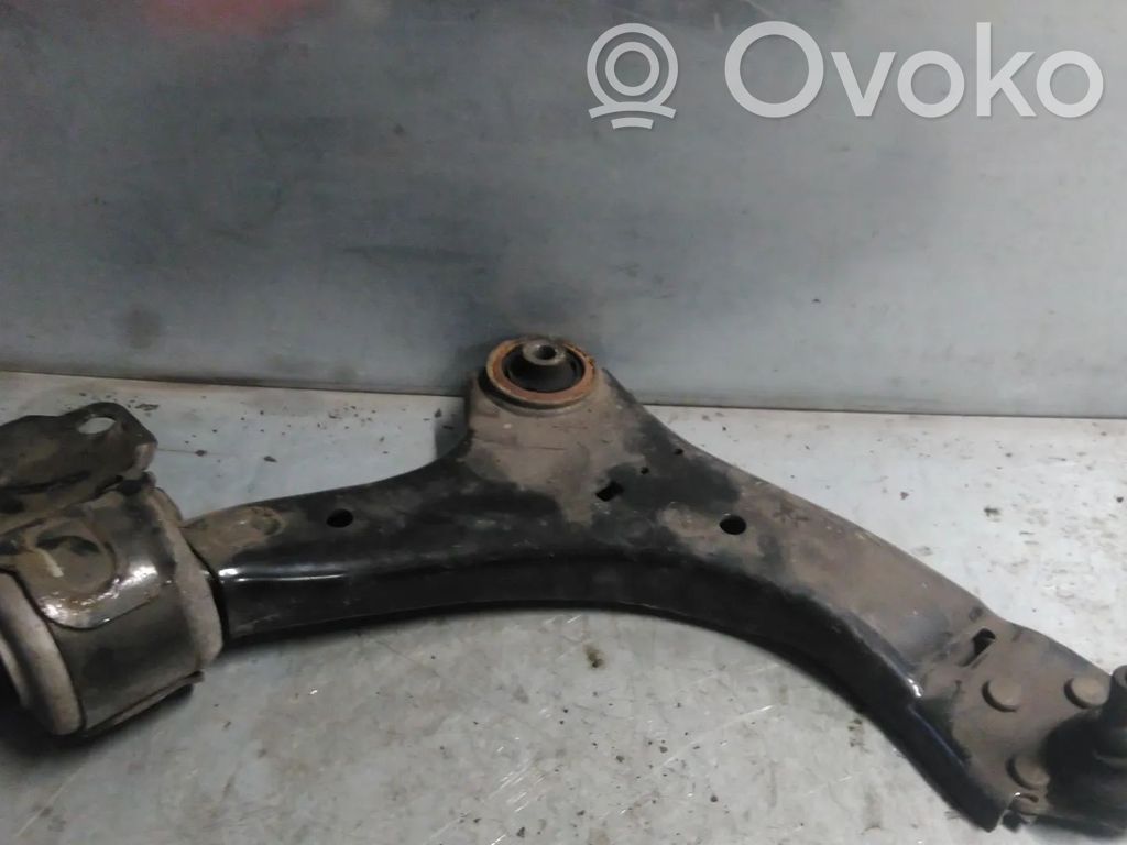 Ford Mondeo MK IV Basculă inferioară față 