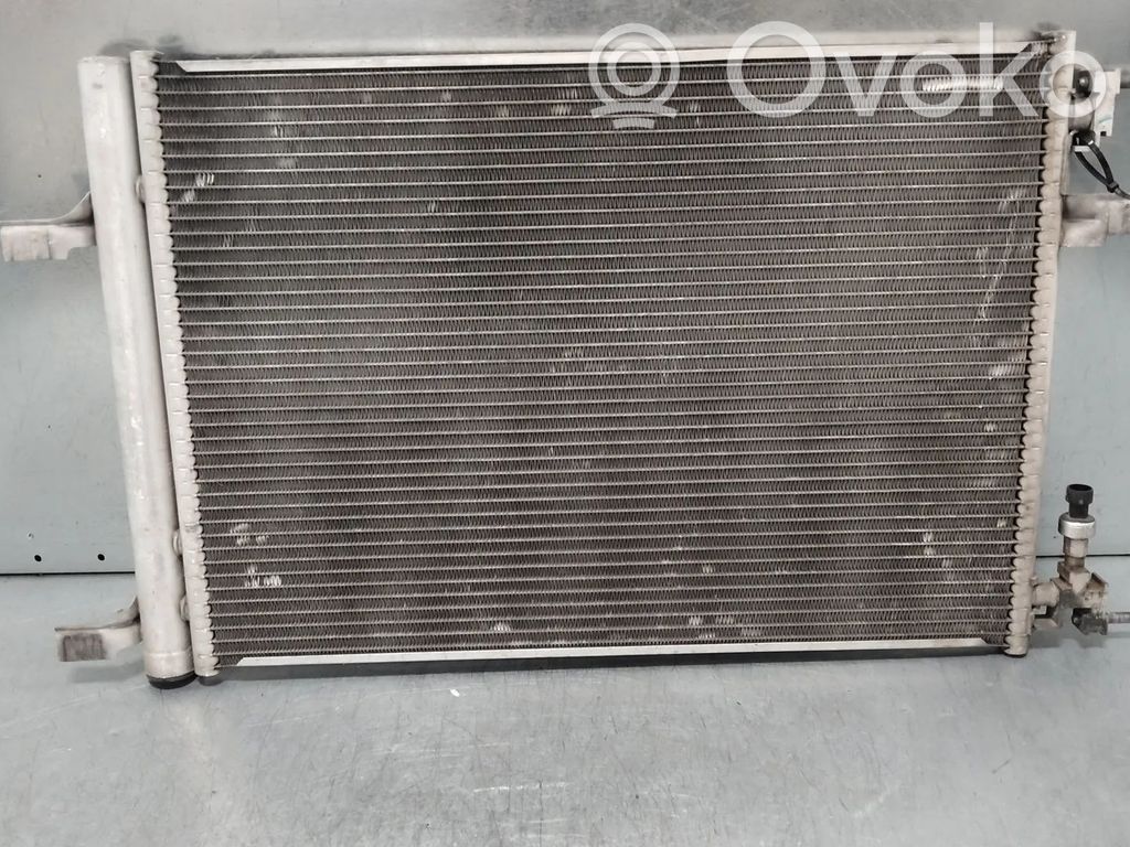 Opel Astra J Skraplacz / Chłodnica klimatyzacji 