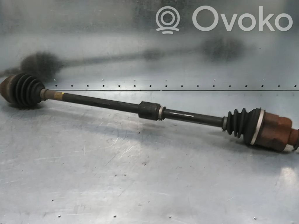 Opel Meriva B Priekšējā pusass 