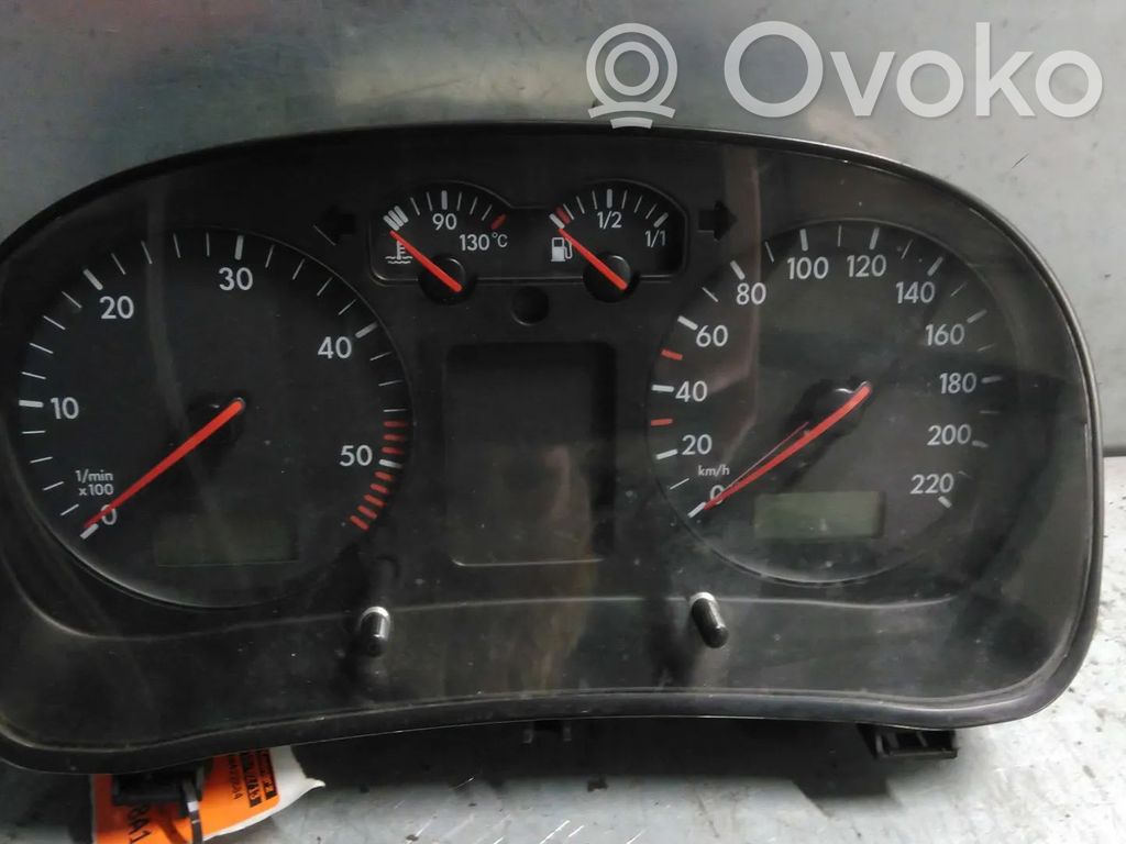 Volkswagen Golf IV Tachimetro (quadro strumenti) 