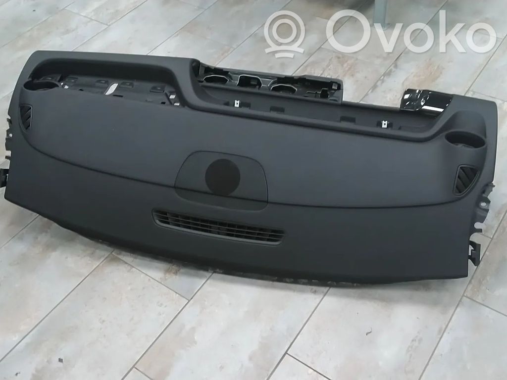 Mercedes-Benz B W247 Deska rozdzielcza 