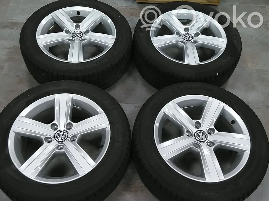 Volkswagen Golf VII Jante alliage aluminium R24