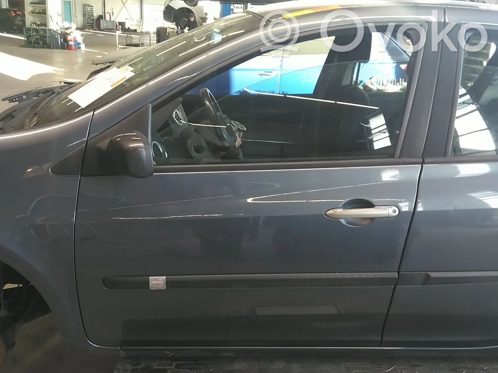 Puerta delantera   7751479112