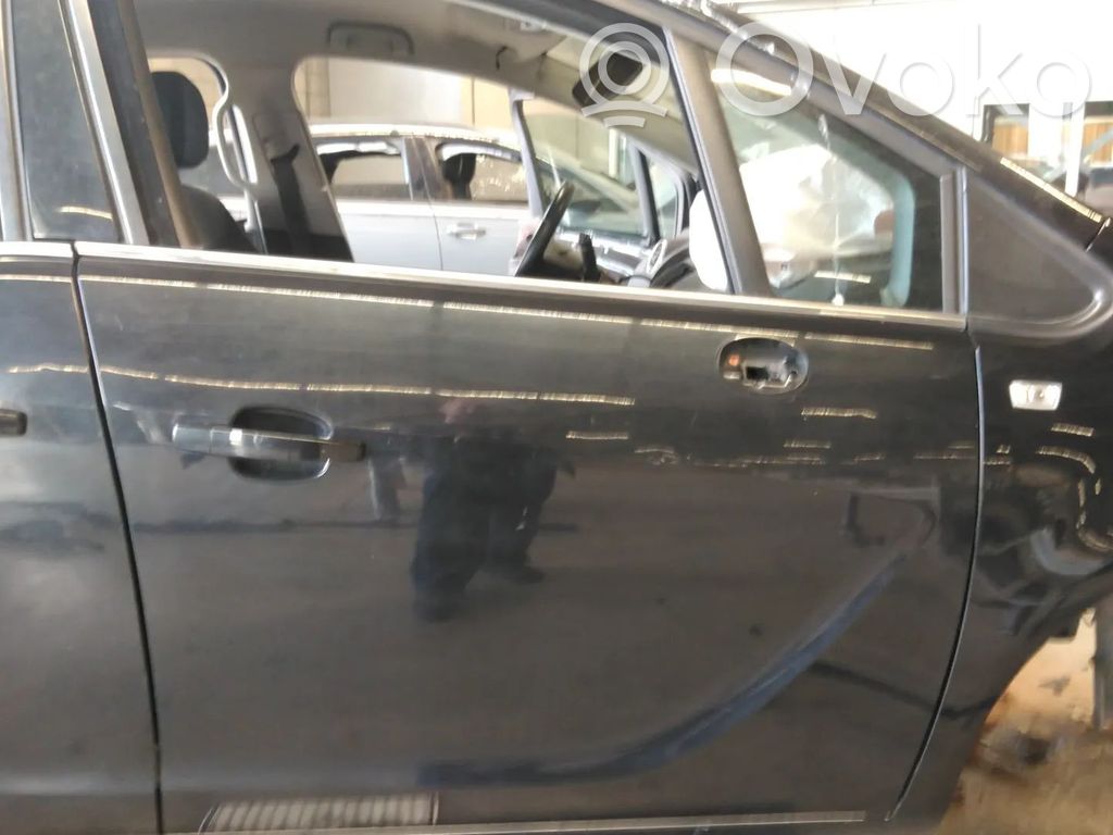 Opel Meriva B Drzwi przednie 