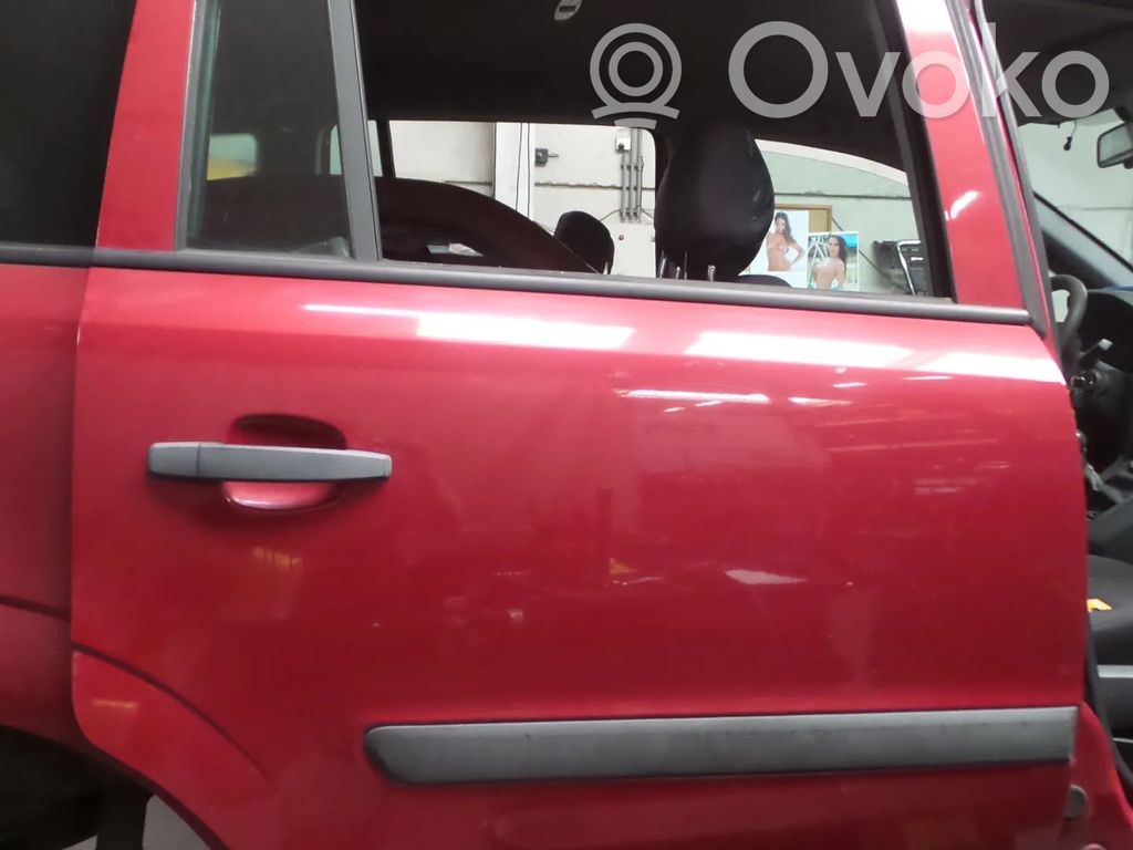 Opel Zafira B Drzwi tylne 