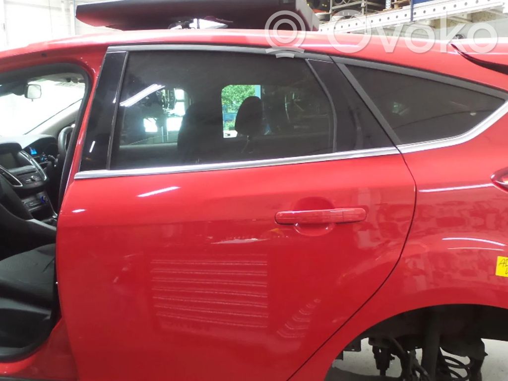 Ford Focus Galinės durys 