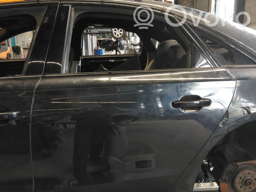 Audi A8 S8 D4 4H Puerta trasera 