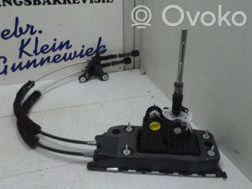 Volkswagen Polo VI Gear shifter/selector 