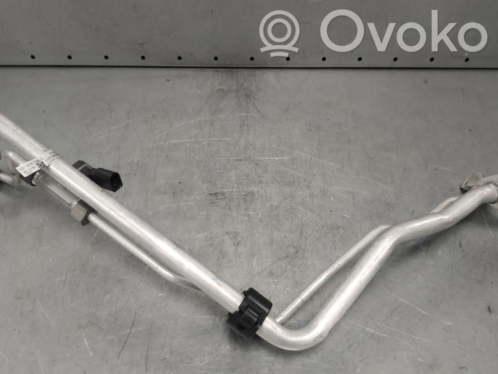 Volkswagen Golf VIII Tubo flessibile aria condizionata (A/C)