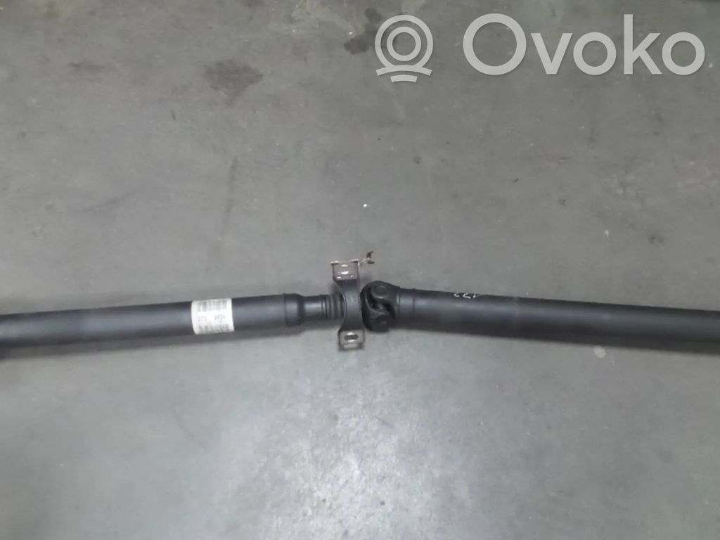 Mercedes-Benz C W203 Albero di trasmissione con sede centrale 