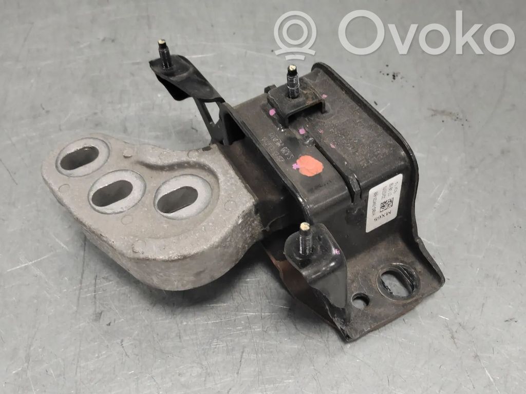 Ford Fiesta Soporte de la caja de cambios 