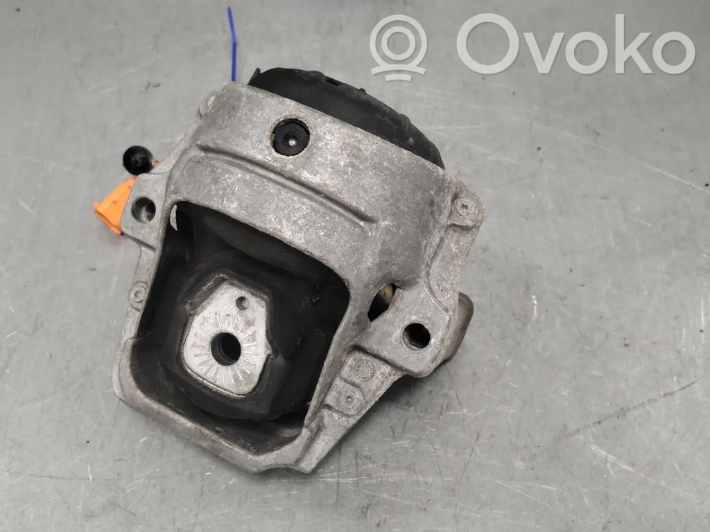 Engine mount bracket   8R0199381C,CPMA