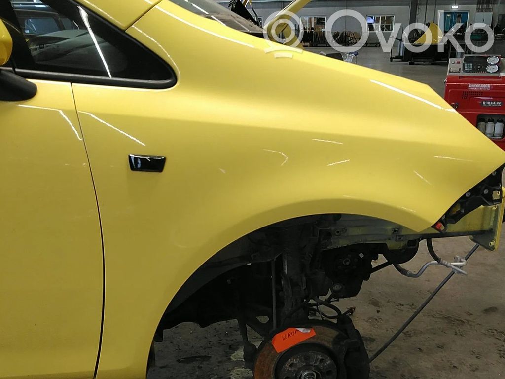 Opel Corsa D Spārns 