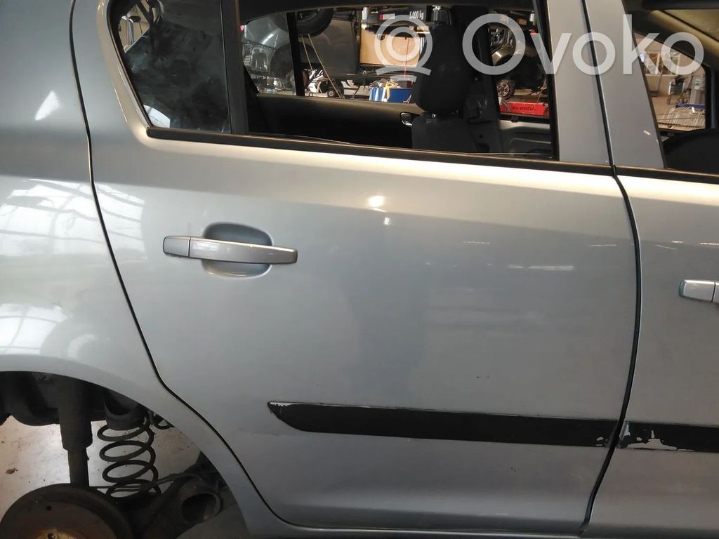 Opel Corsa D Galinės durys 