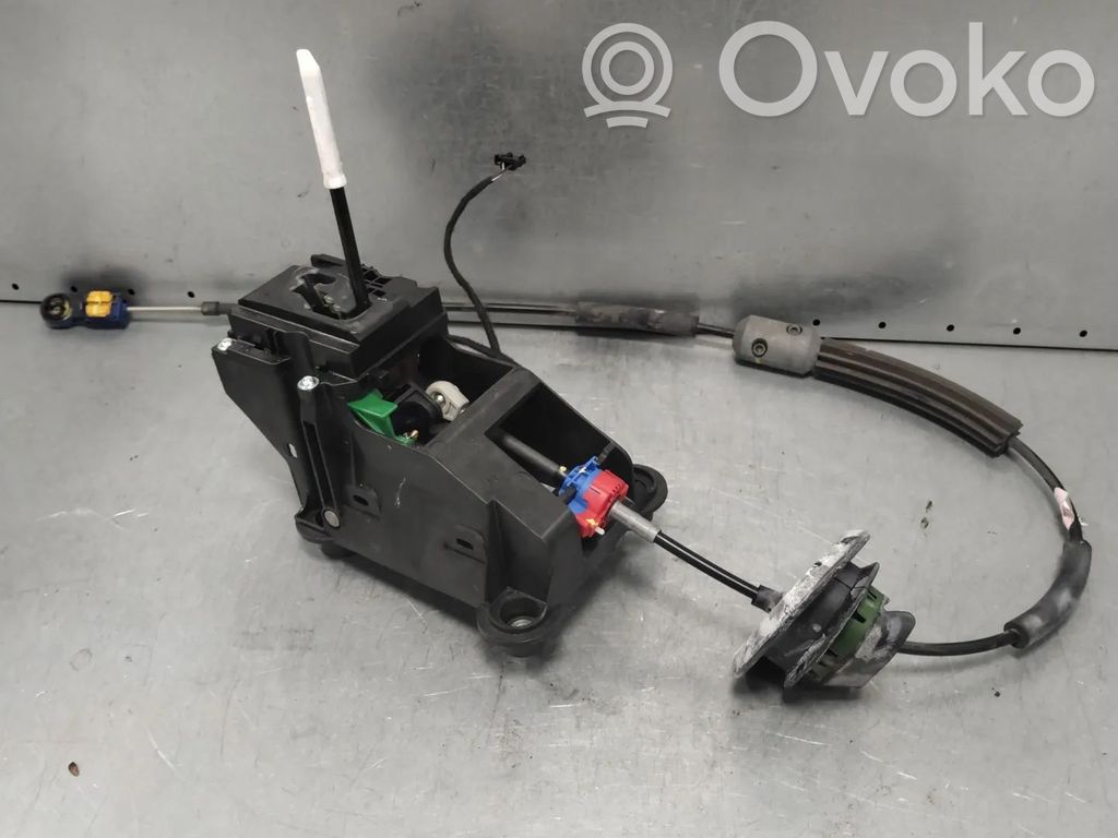 Opel Crossland X Gear shifter/selector 