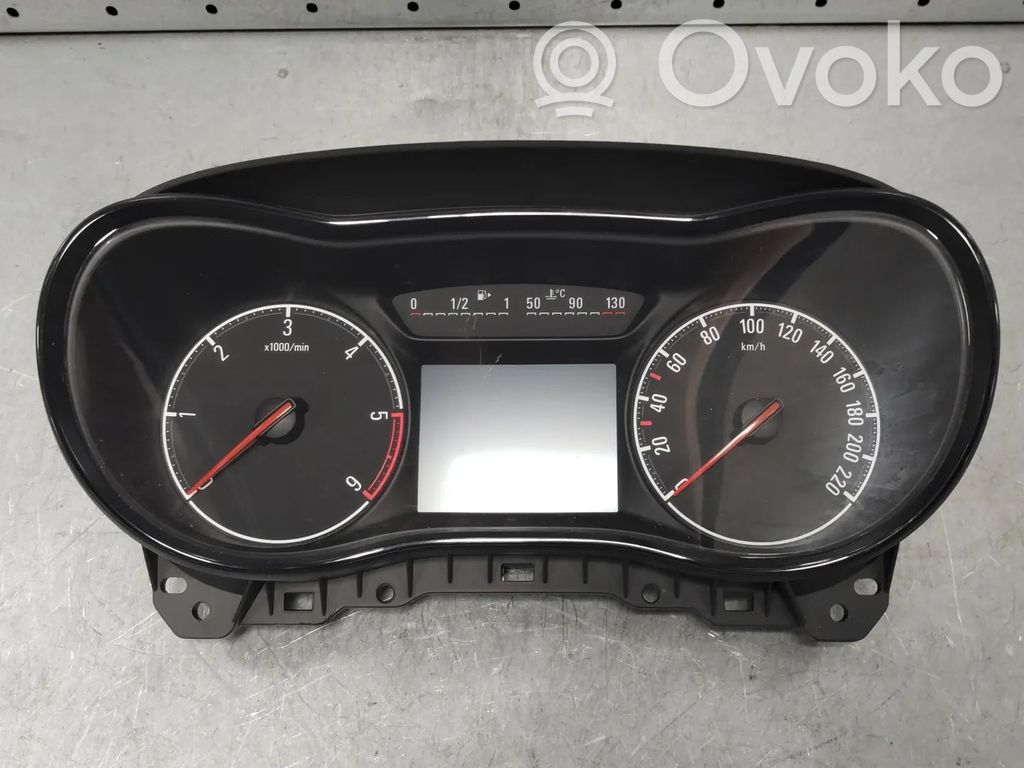Opel Corsa E Speedometer (instrument cluster) 