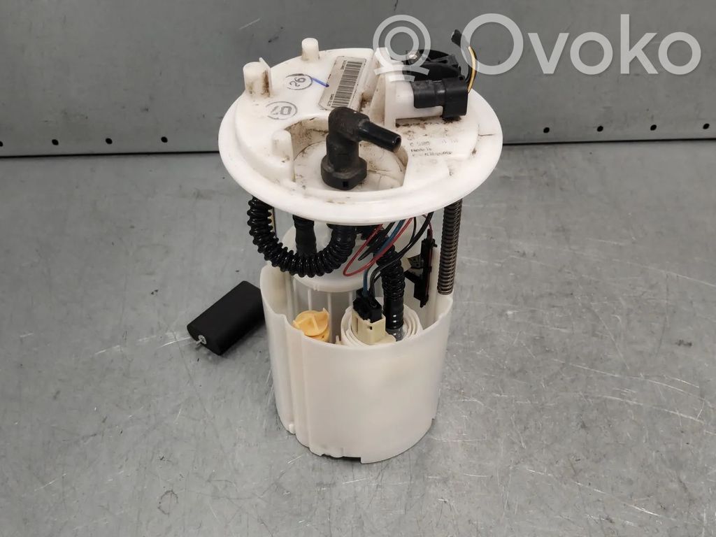Opel Corsa D In-tank fuel pump 