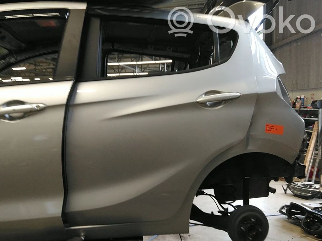 Opel Karl Galinės durys 