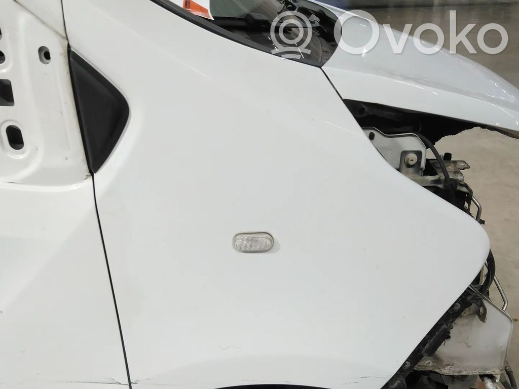 Opel Vivaro Parafango 
