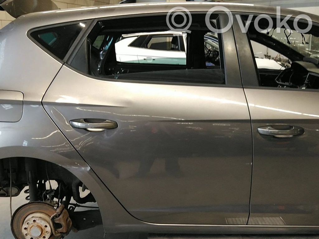 Seat Leon (5F) Galinės durys 