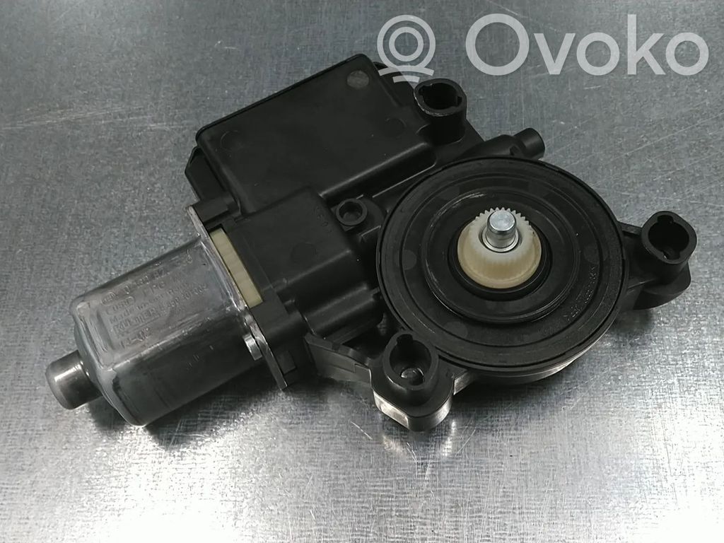 Volkswagen Polo V 6R Motorino alzacristalli della portiera anteriore 
