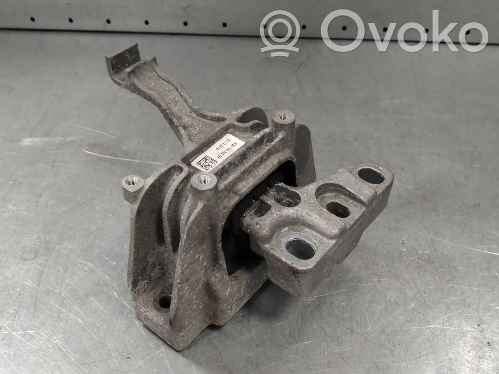 Volkswagen Golf VII Suport tampon motor 