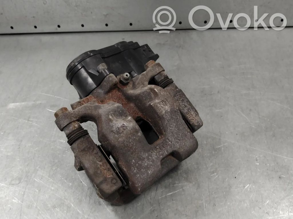 Volvo XC40 Etrier frână spate 